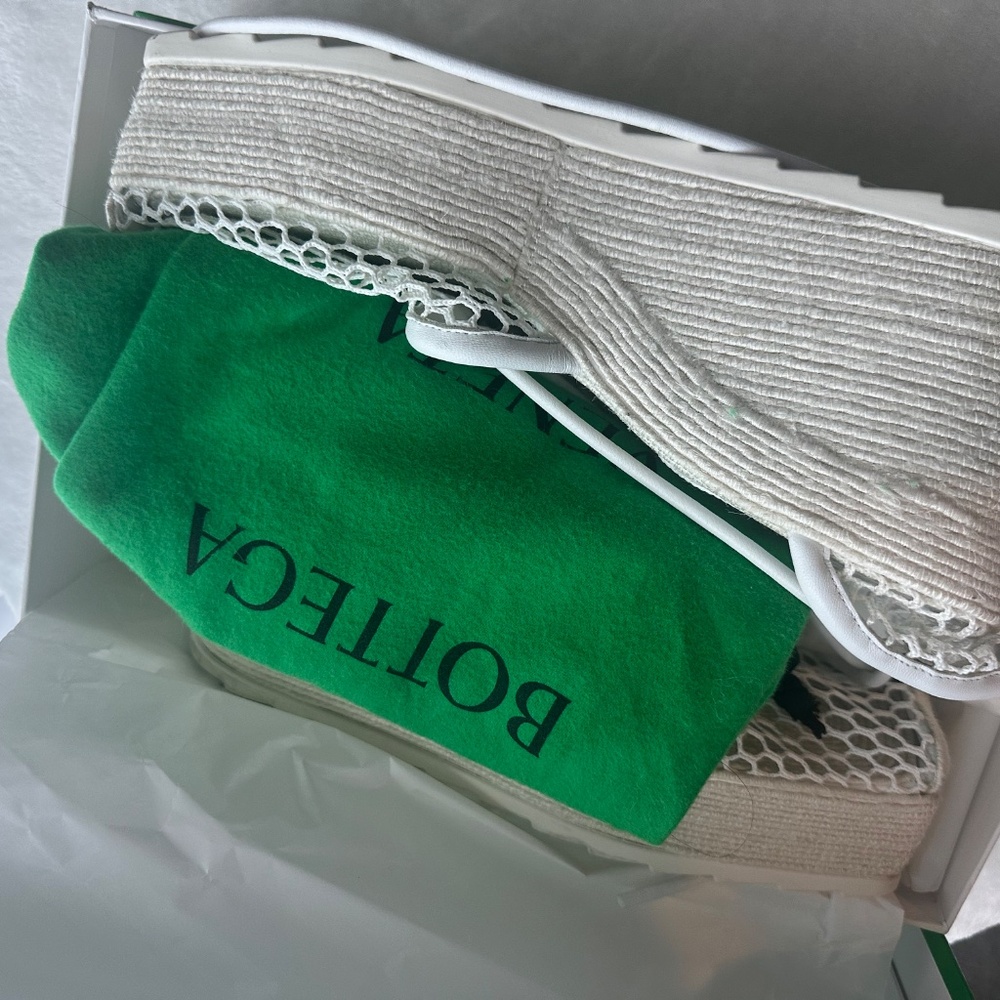 Bottega Veneta Sporty Web Net Ankle Wedge Espadrilles – White Leather, Very Gent